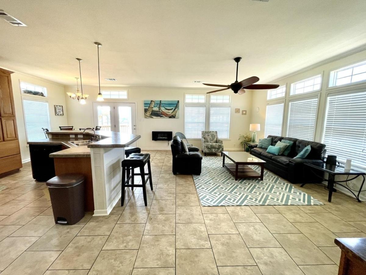 Mermaid Mansion Home Crystal Beach Esterno foto